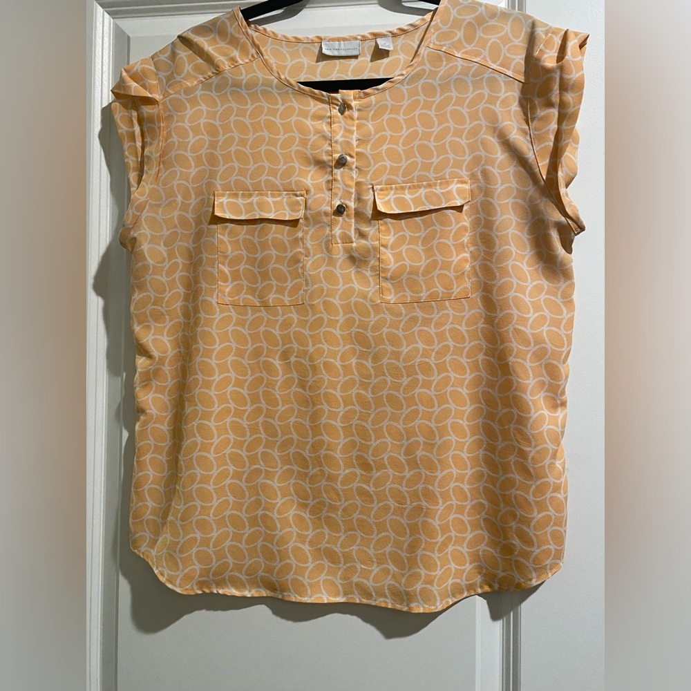 New York and company pullover blouse